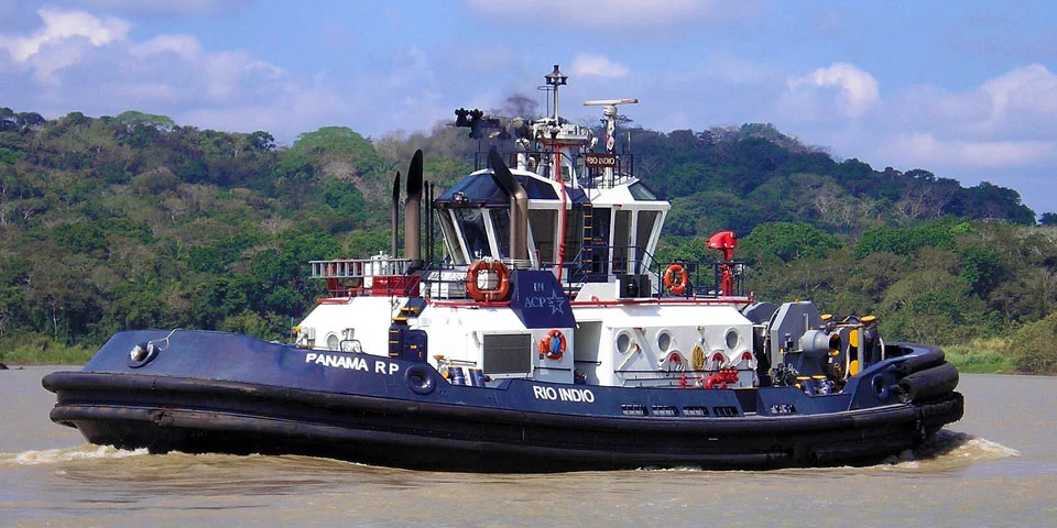 Canal de Panamá da la bienvenida a su primer remolcador híbrido para reducir emisiones
